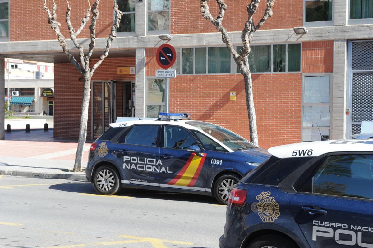 Fachada de la Comisaría de San Andrés, en el barrio murciano del mismo nombre.