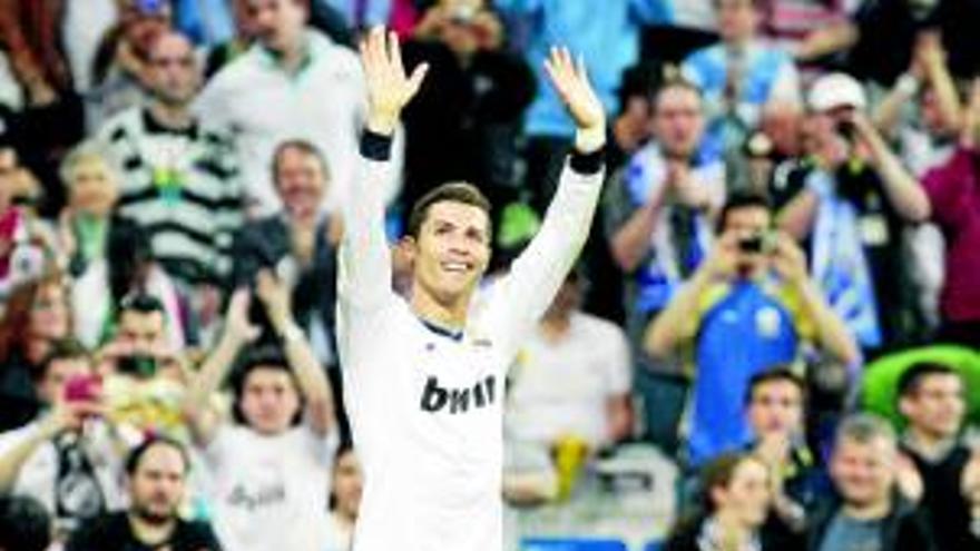 Cristiano reanima al Madrid