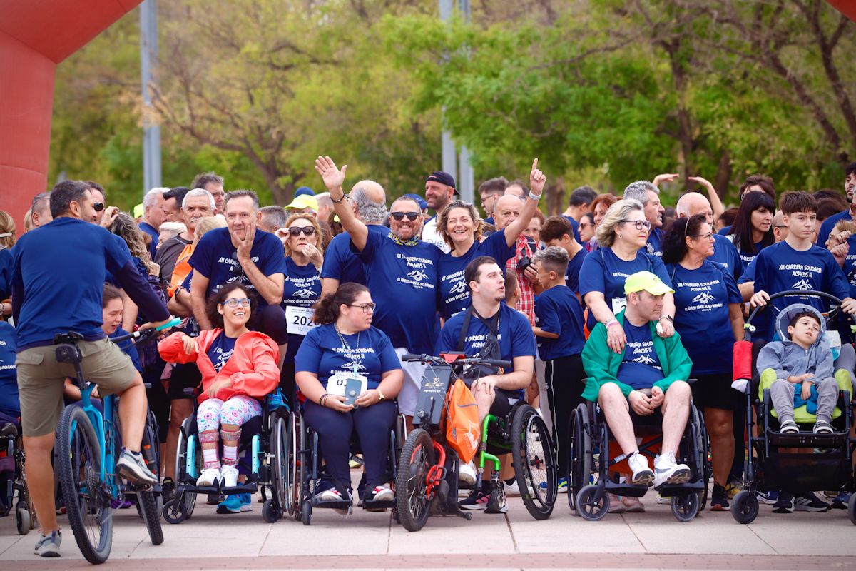Unas 700 personas participan en la Carrera Acpacys