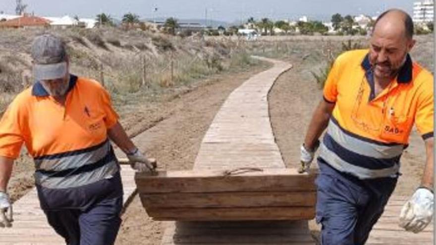 Objetivo: Borrar las huellas del temporal en el Port y Canet