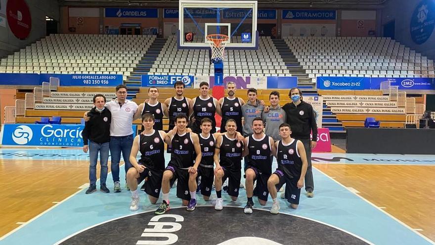 Los vilagarcianos tienen que ganar dos partidos hoy para volver a Liga EBA.