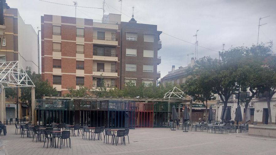 Vecinos de Meliana denuncian destrozos y molestias por los bous al carrer