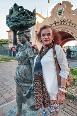 Laura Mendoza, la Lecherita del Carnaval de Santa Cruz de Tenerife