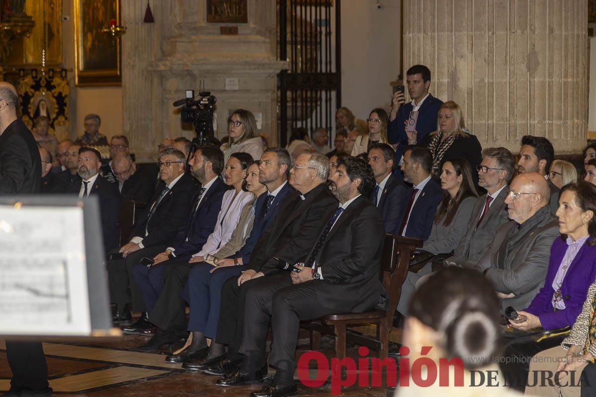 Así ha sido la inauguración de la exposición The Mystery Man en Caravaca. Descubre como es la muestra que atrae a miles de personas