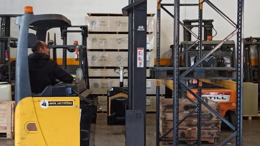 Àuria ofereix una formació en magatzem a Igualada per a persones amb discapacitat