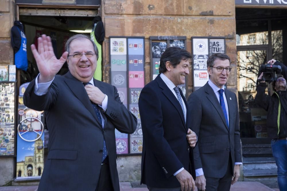 Reunión de presidentes en Oviedo