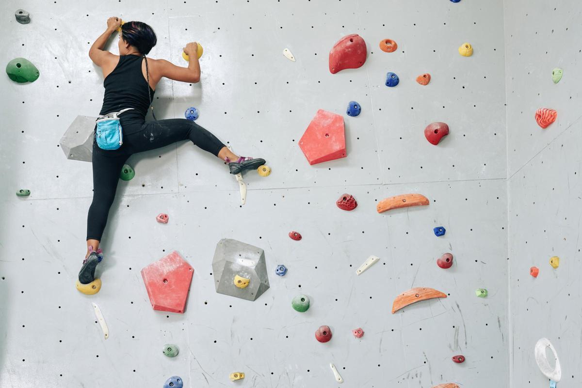 El deporte de moda que pone a prueba tu instinto de supervivencia y tu vértigo