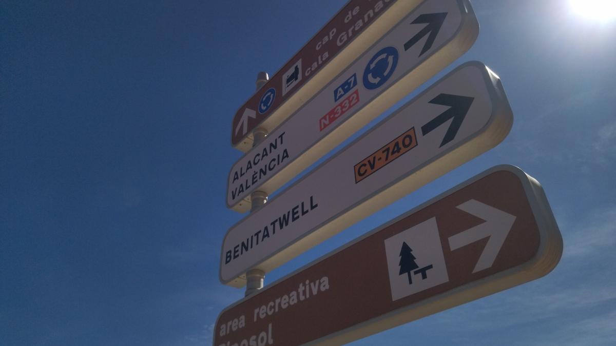 La curiosa señal de "Benitatwell"