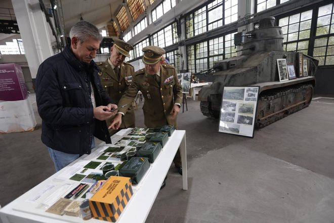 Inauguración de la "Semana Defence Tech" en la fábrica de La Vega