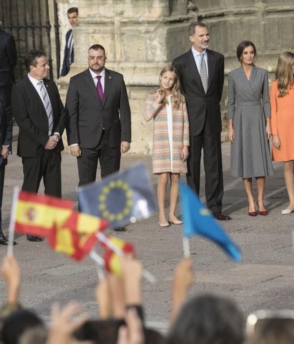Premios Princesa de Asturias: Llegada de la Familia Real a Oviedo