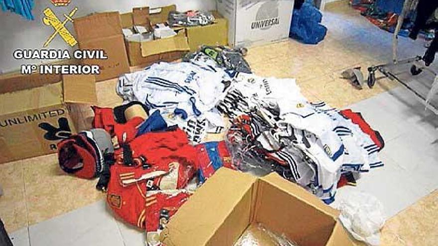 Detenido con 1.752 productos falsificados
