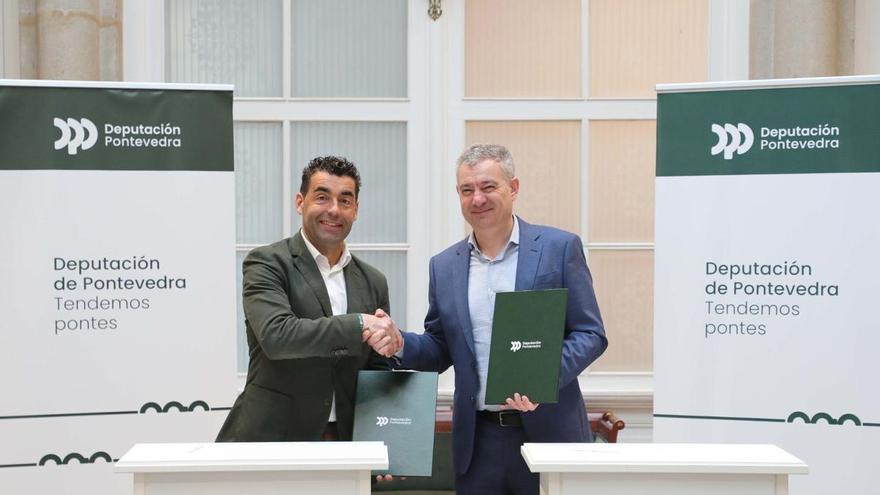 Dozón demolerá el antiguo palco de la música en la zona del parque y de las piscinas