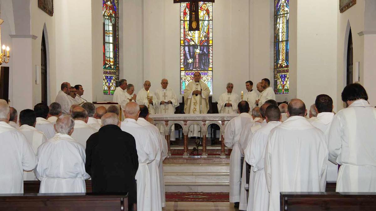 Sacerdotes de la Archidiócesis de Mérida-Badajoz en un encuentro anterior.