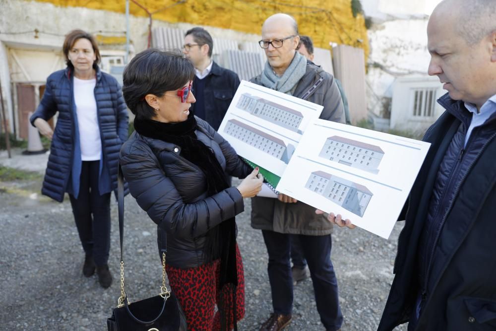 Visita al edificio de Tabacalera