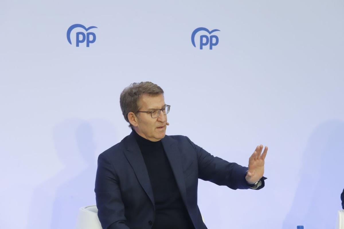 El PP de Feijóo celebra el 8M en Córdoba El PP de Feijóo celebra el 8M en Córdoba
