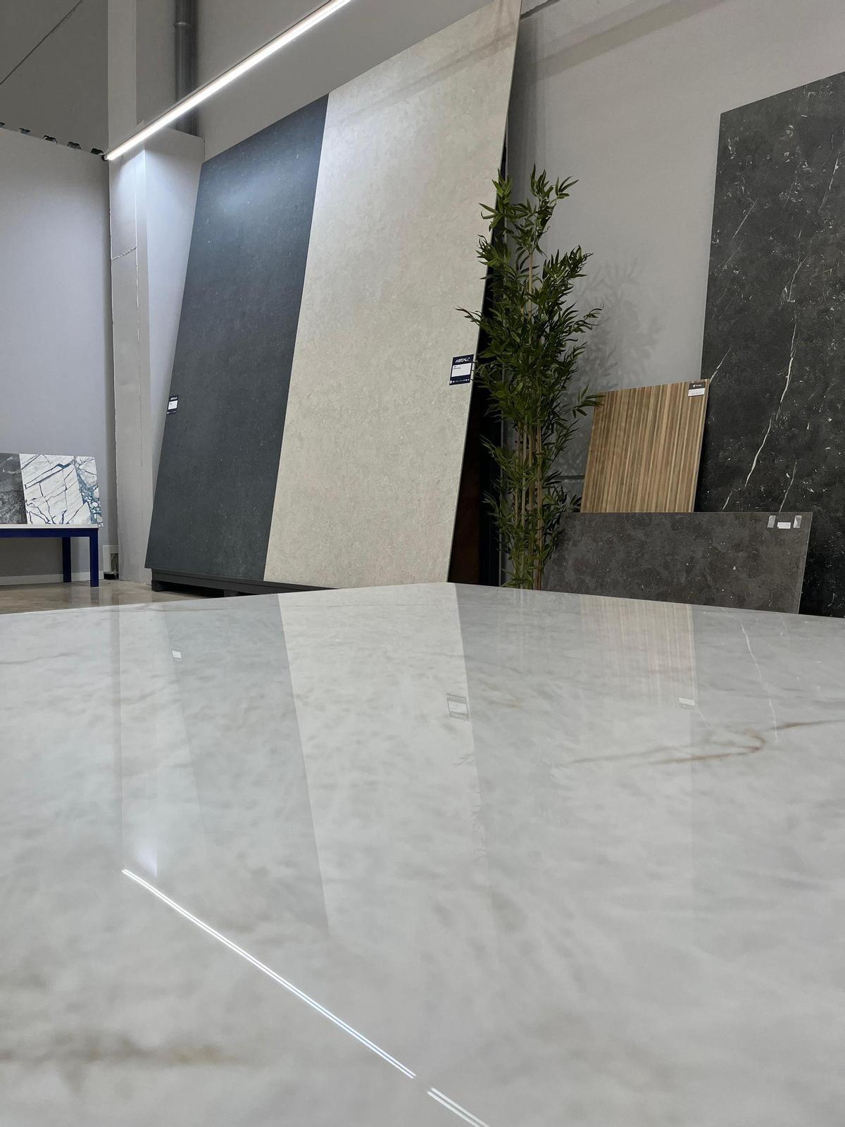 El BT-Gallery funciona como una demostración tangible de cómo la innovación industrial se traduce en producto diferencial.