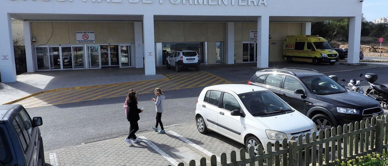 Fachada del Hospital de Formentera.