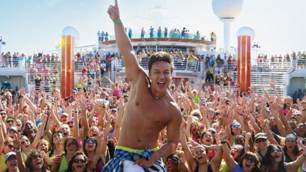 Beto Pérez, creador de la marca zumba, en otro crucero temático.