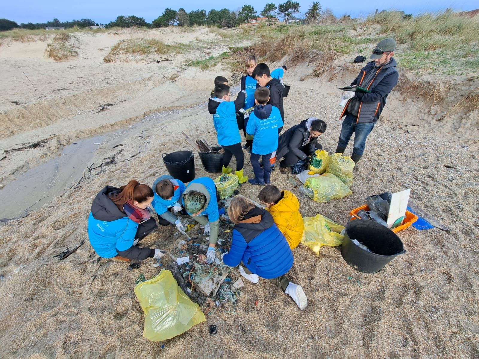 Así conmemoró la Obra Social de Abanca el Día Internacional del Voluntariado, en O Grove.