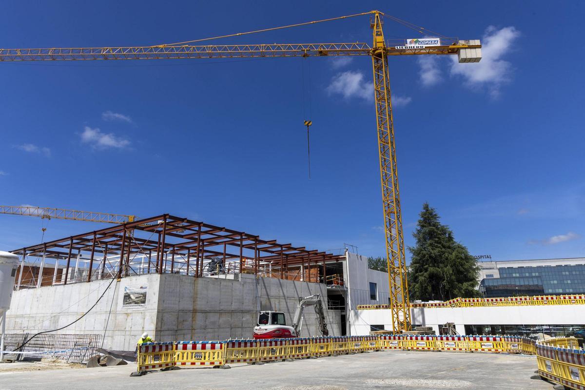 El Centro de Protonterapia de Galicia contará con una superficie útil de más de 3.700 m2.