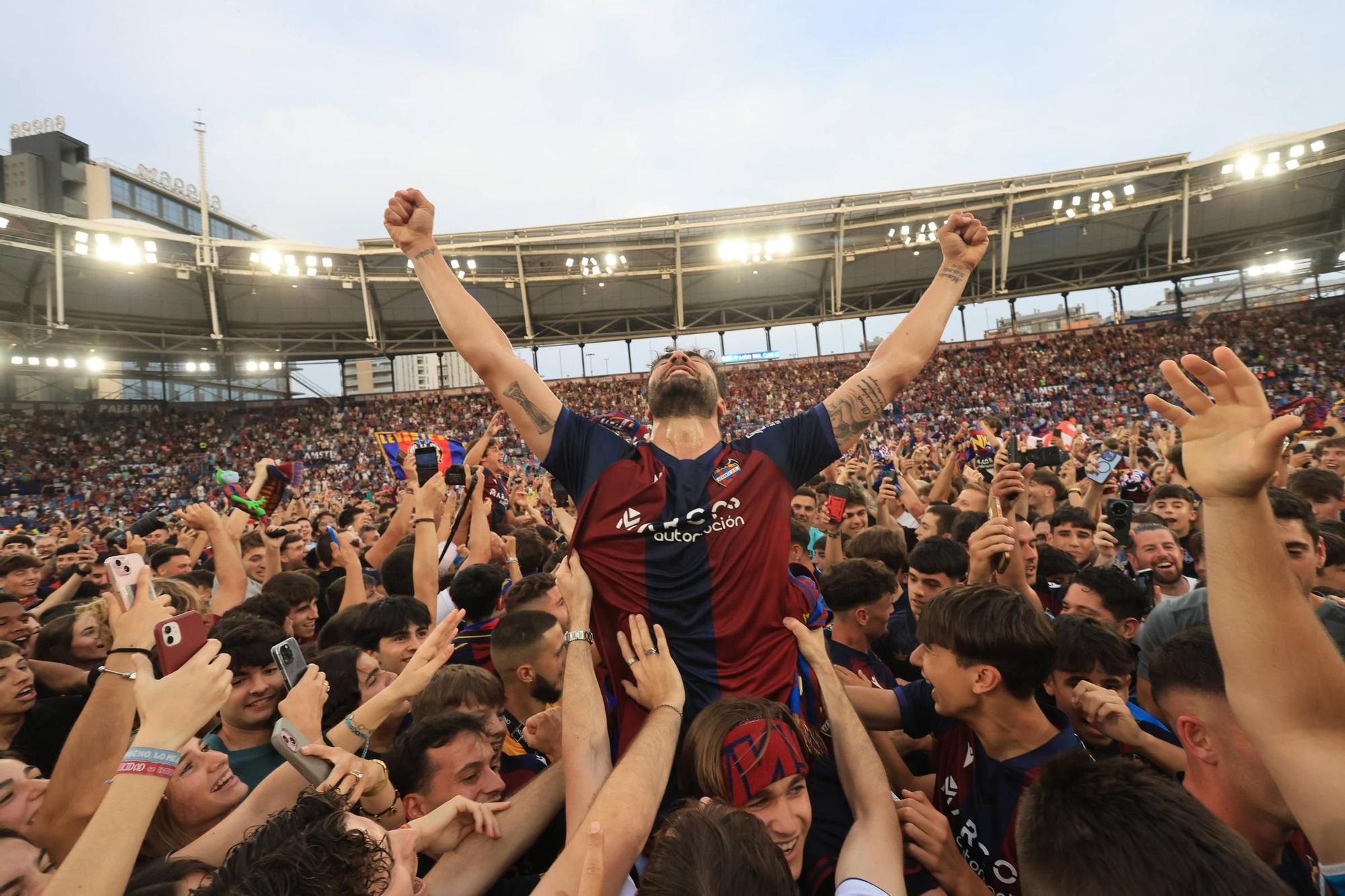 Las mejores imágenes de la celebración del Levante en el Ciutat