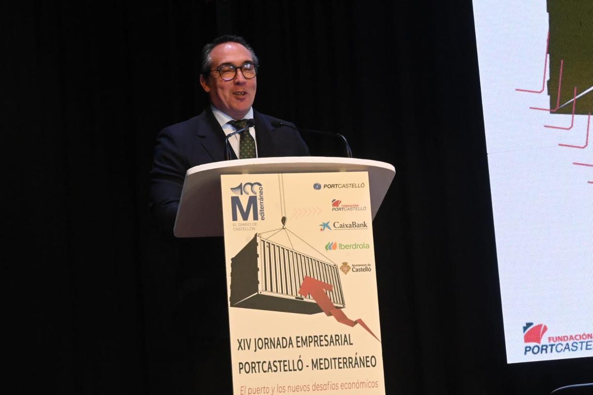 Las imágenes de la jornada empresarial 'El puerto y los nuevos desafíos económicos'