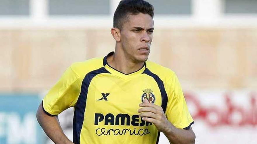 Gabriel, en un entrenamiento con el Villarreal.