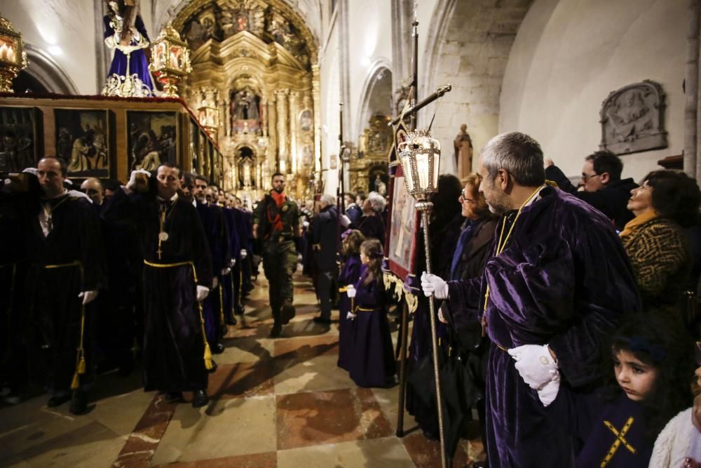 Oviedo se queda sin procesión de Miércoles Santo.