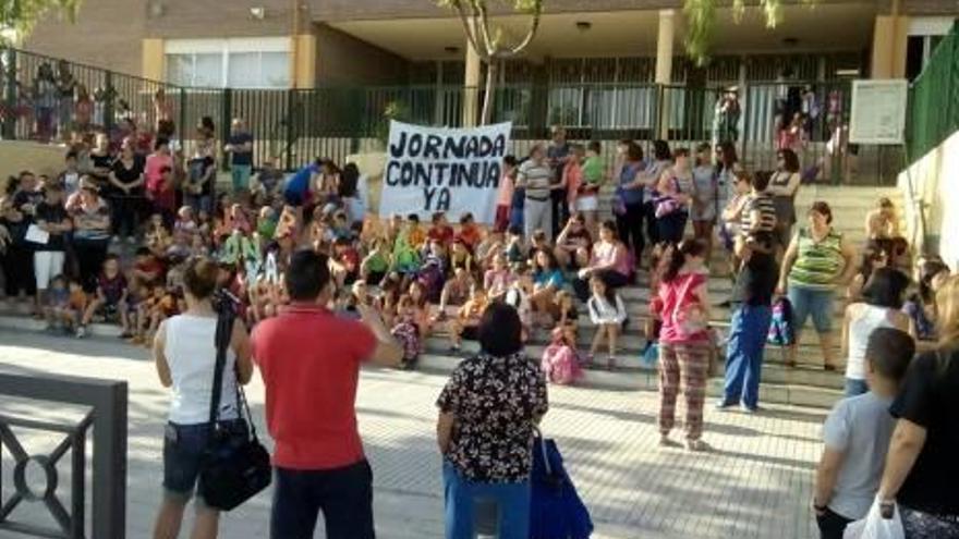 Segundo paro escolar en Aspe para exigir la jornada continua