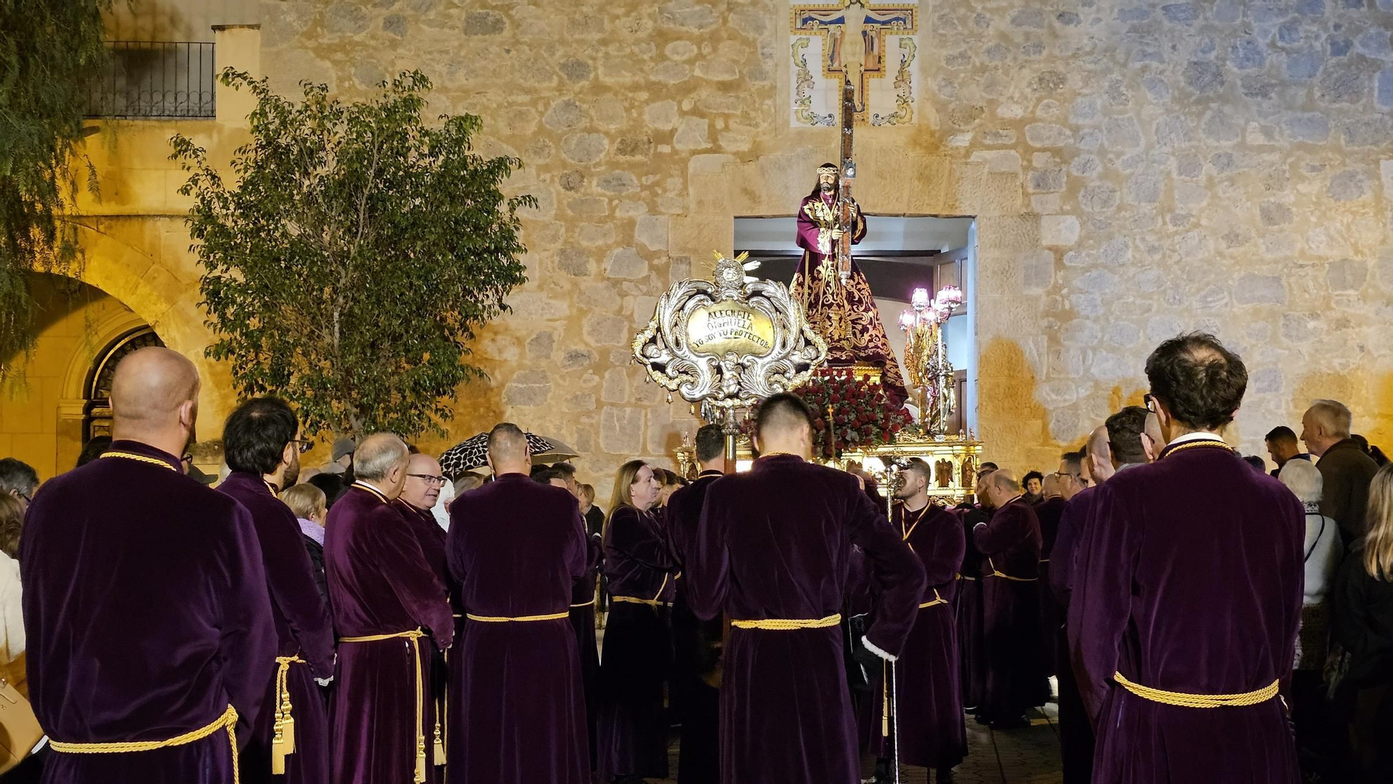 El patrón de Orihuela desafía a la lluvia