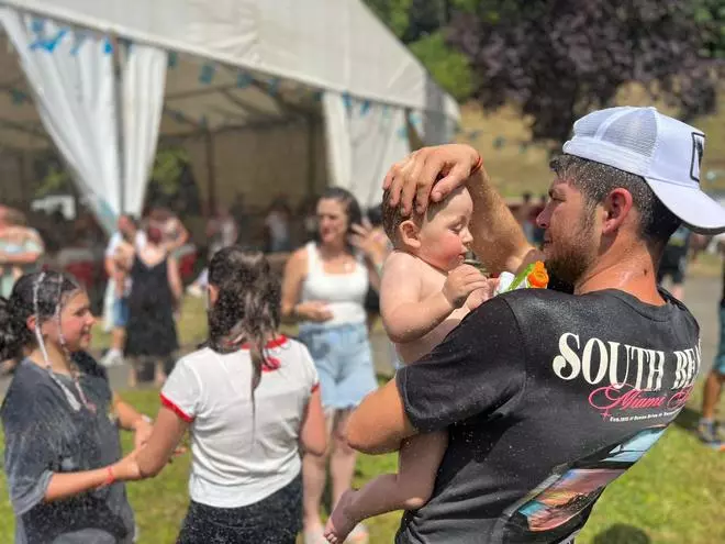 EN IMÁGENES: El verano llega con ola de calor a Asturias