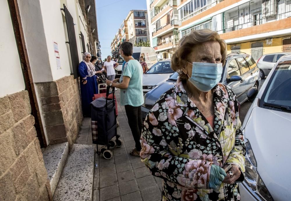 La necesidad desborda la Zona Norte de Alicante