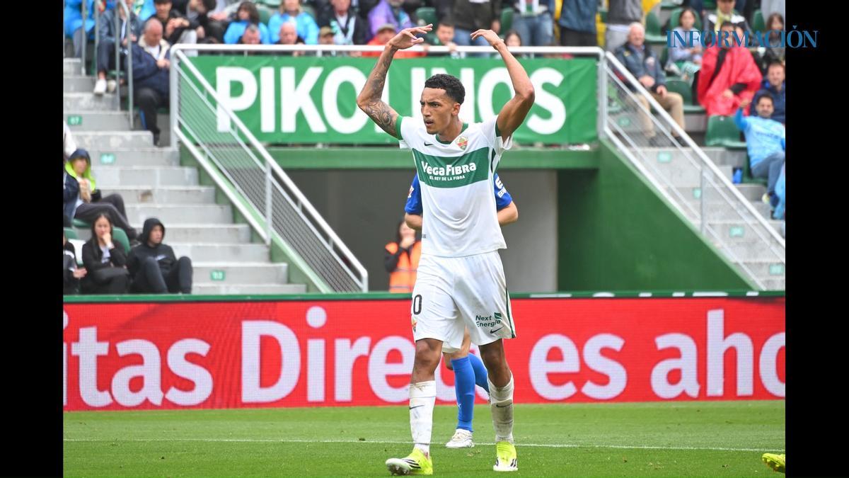 Las mejores imágenes del Elche CF - Deportivo Alavés (1-1)