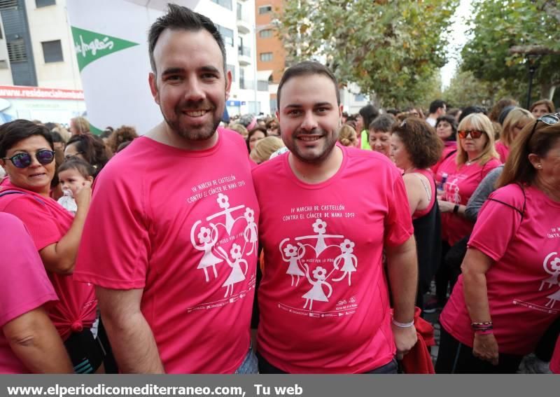 Marcha contra el cáncer de mama en Castellón