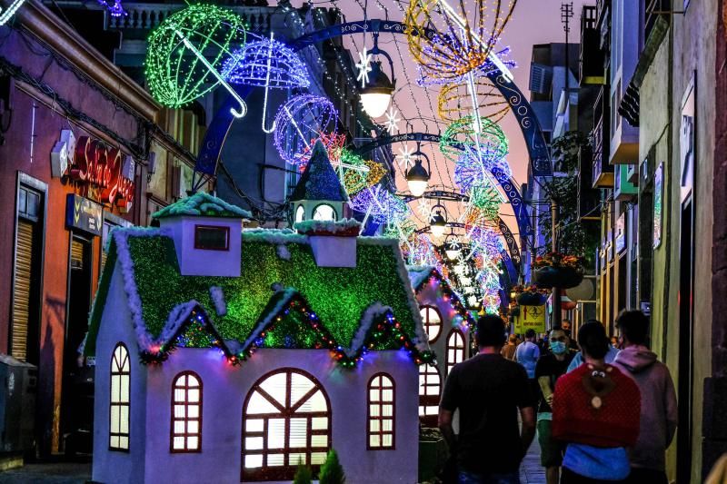 Recorrido por la iluminación en el casco de Gáldar