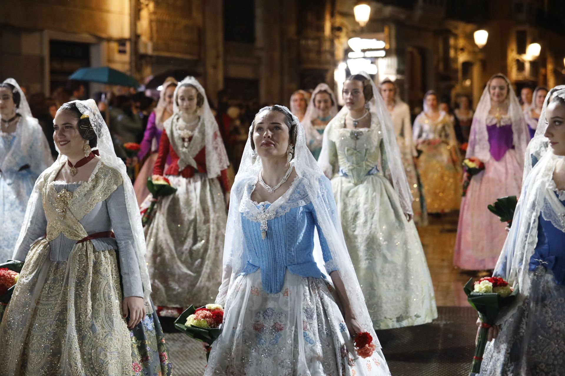 Búscate el primer día de Ofrenda por la calle Quart (de 21.00 a 22.00 horas)