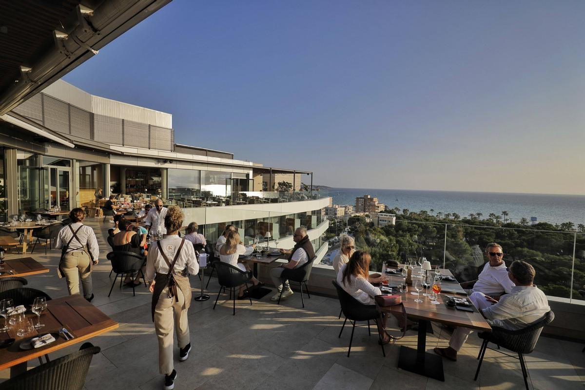 Rooftop del Hotel Iberostar Selection Llaut Palma.