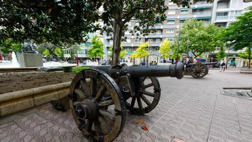 Dos iconos comerciales en el centro de Zaragoza con historia y multitud de curiosidades