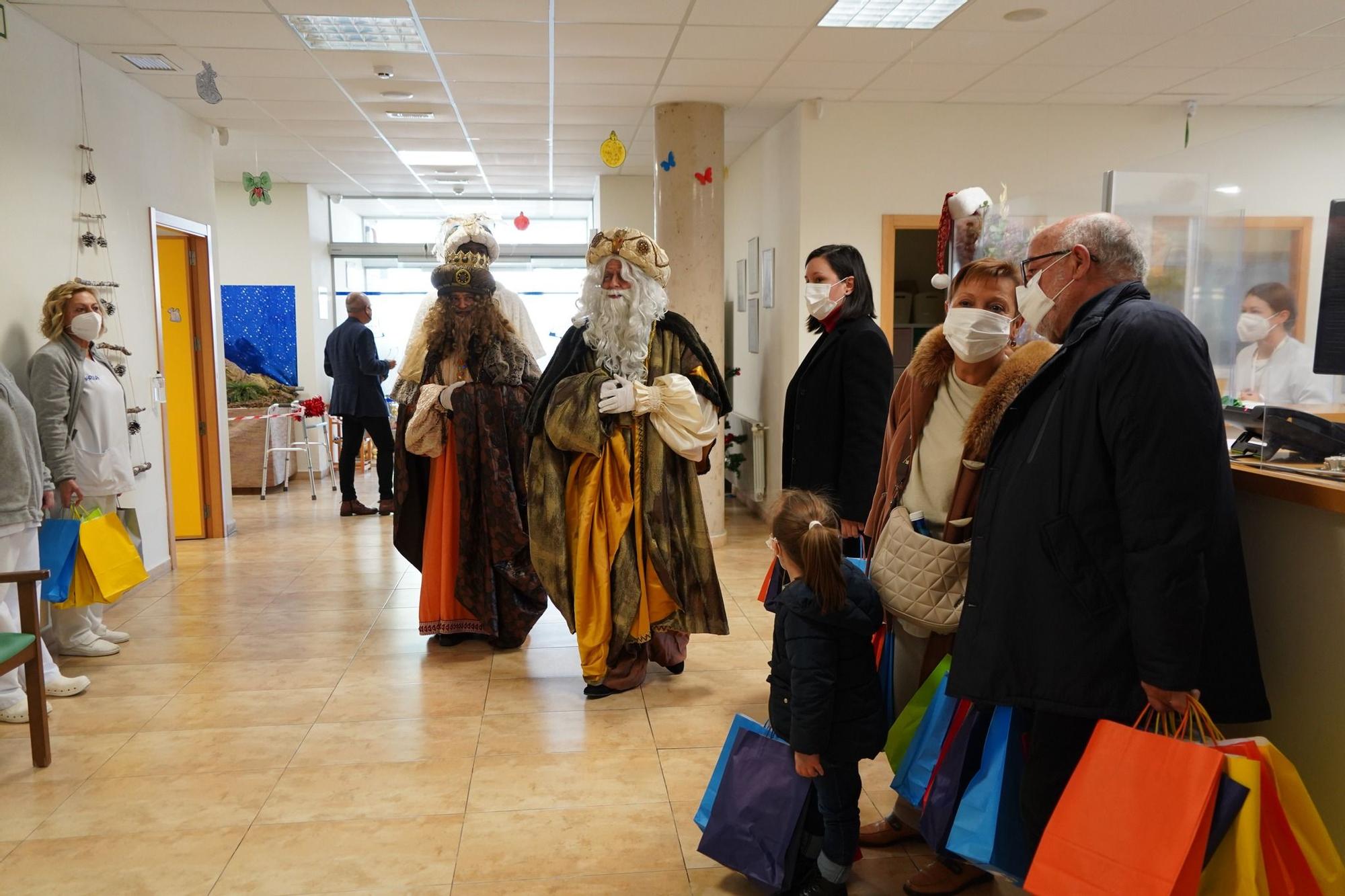 Así ha sido el paso de los Reyes Magos por la Ribera