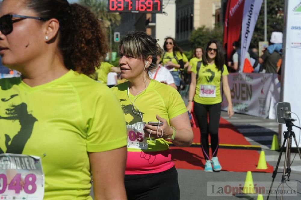 Llegada III Carrera de la Mujer (II)