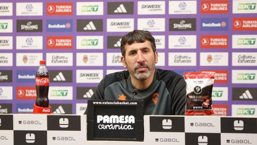 Mumbrú: &quot;No entrar en el play-in no sería una decepción pero vamos a luchar hasta el final por lograrlo&quot;