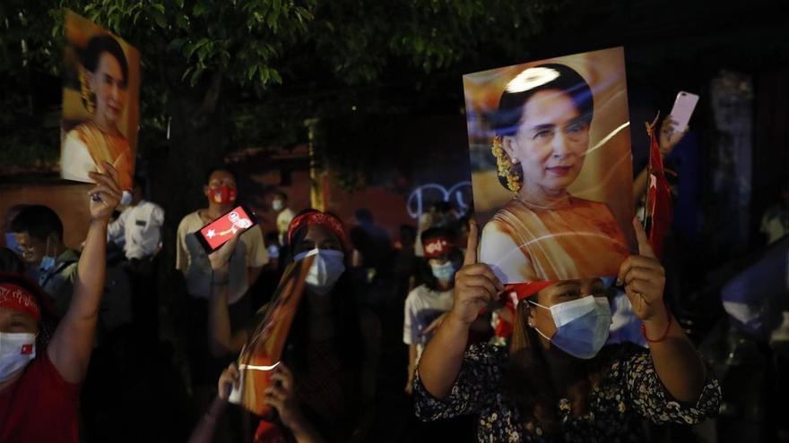 El partido de San Suu Kyi se arroga la victoria en las elecciones de Birmania