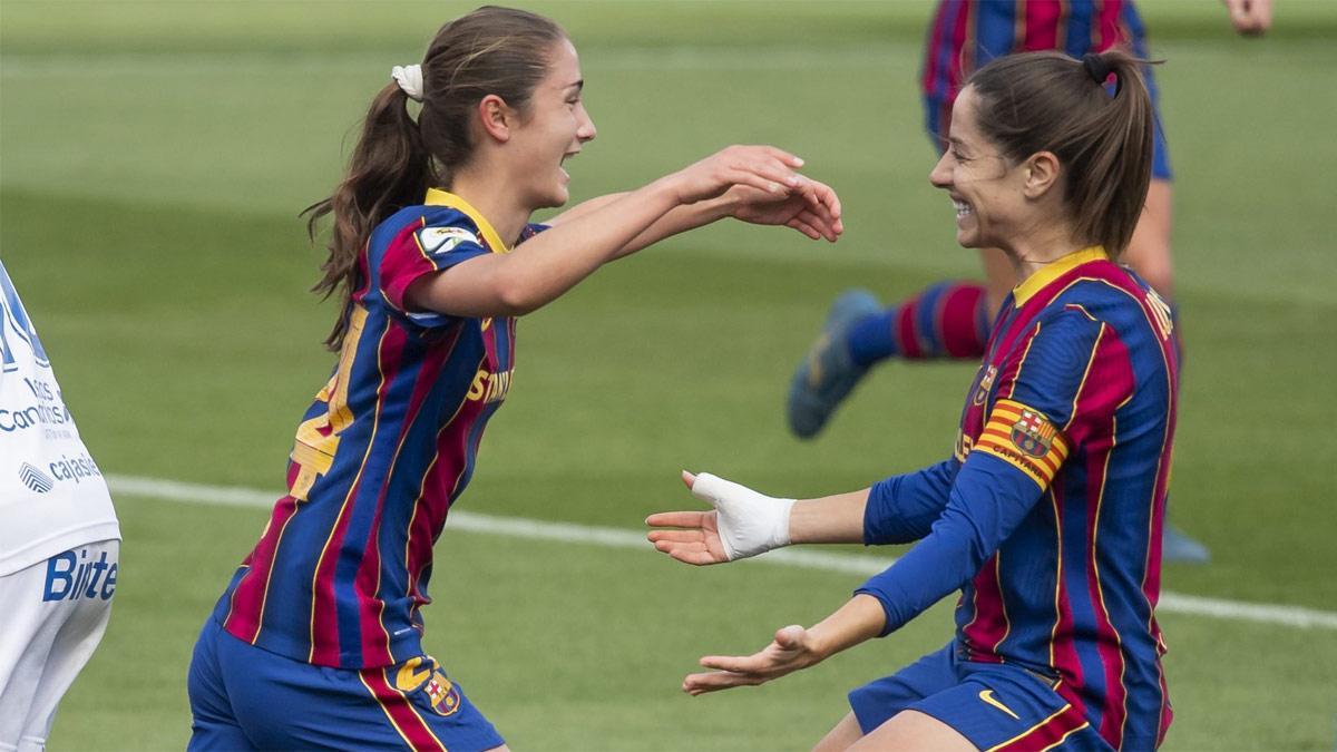 Bruna Vilamala junto a Vicky Losada