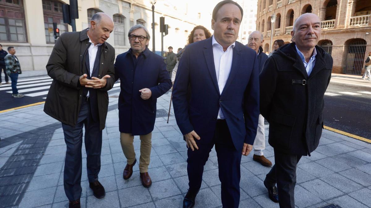 València. Obertura del túnel que unix les estacions de metro de Xàtiva i Alacant. El president de la Generalitat Valenciana, Juanfran Pérez Llorca, ha inaugurat, este matí, el nou pas inferior que unix les estacions de metro Xàtiva i Alacant