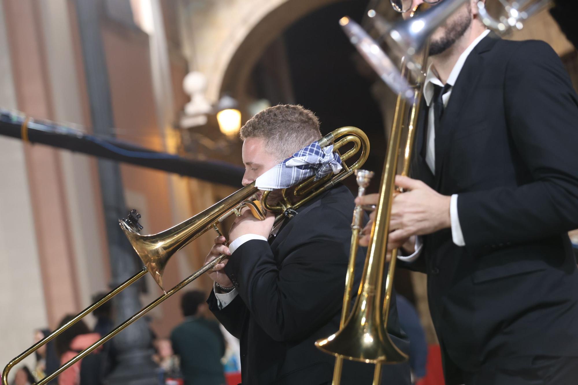 Fallas 2023 | Antología de músicos en la Ofrenda del día 17