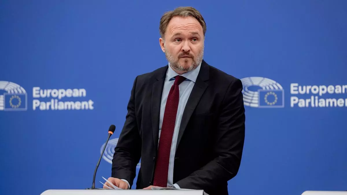 Bruselas propone prohibir las importaciones de gas ruso de aquí a 2027