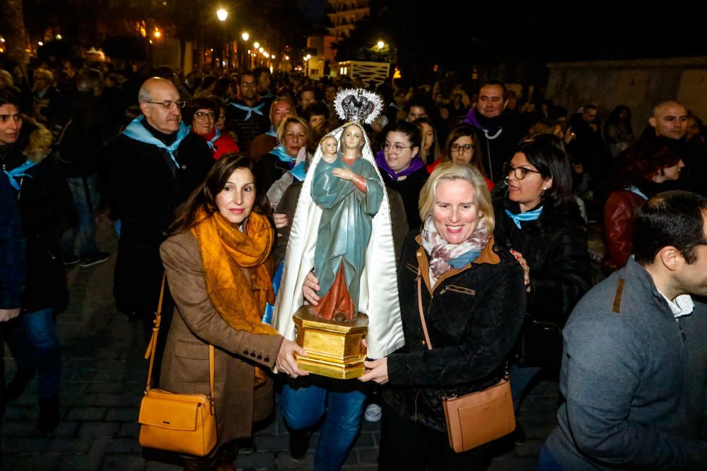 Benidorm celebra la procesión de El Alba de la Virgen del Sufragio