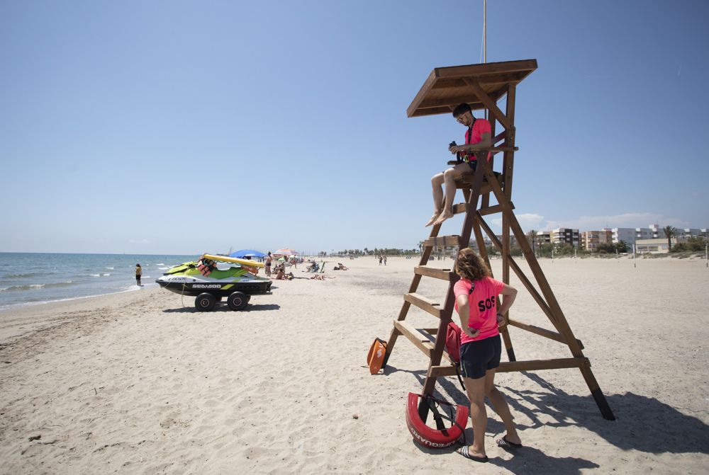 Canet d'En Berenguer: Una playa de postal a menos de 30 minutos de la capital del Turia