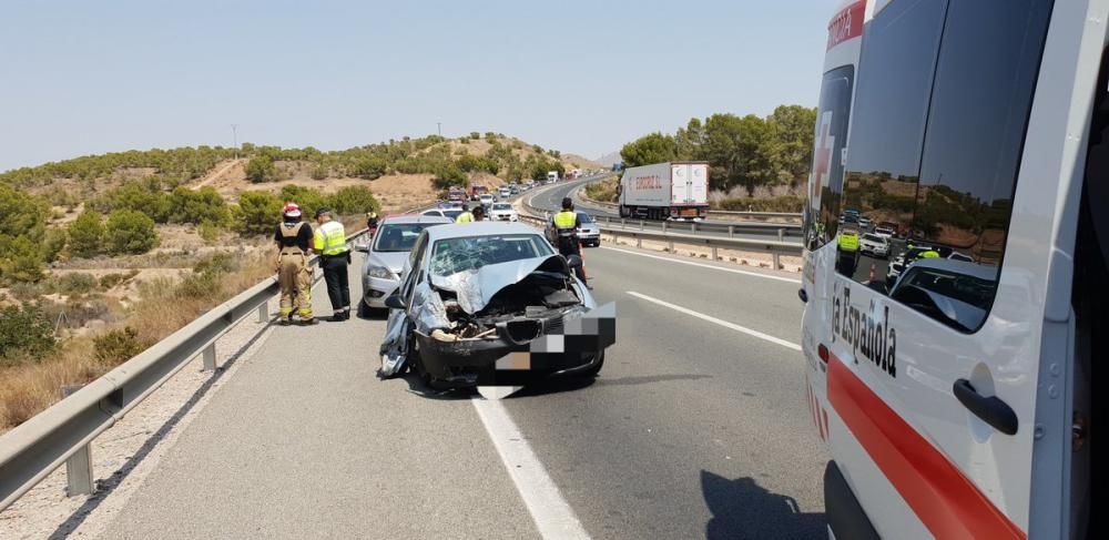 Accidente múiltiple en la A-7 a su paso por Cobatillas