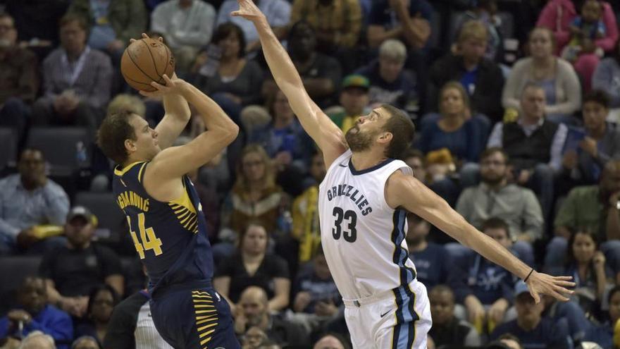 Marc Gasol brilla pero su equipo se oscurece